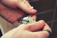 Keys to the new apartment in Barcelona 